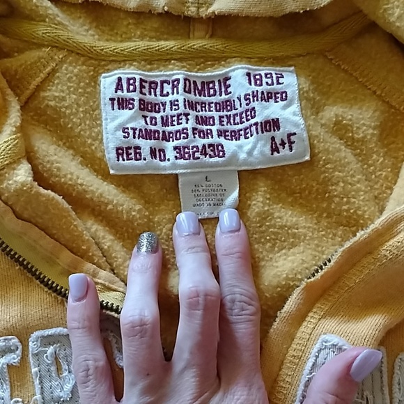 Jacket - Picture 3 of 3